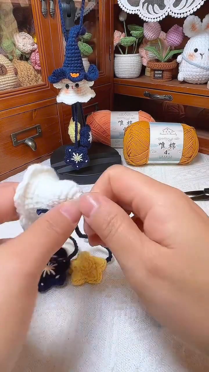 crochet your own halloween bffs