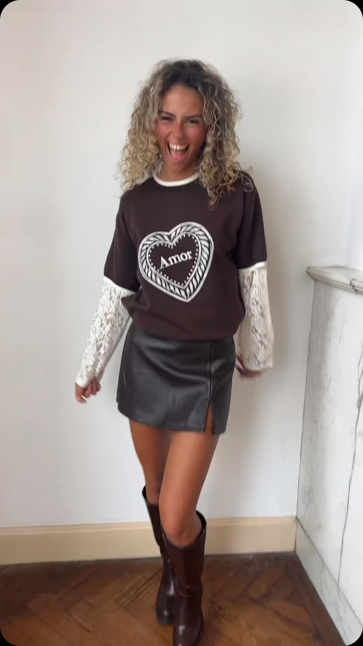 Anúncio de Luña concept store