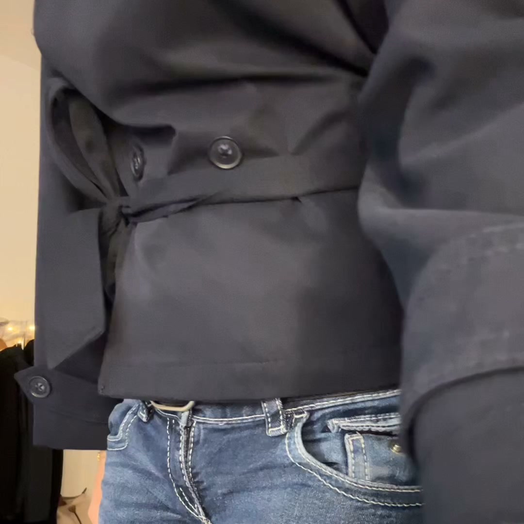Le trench qui change toute la silhouette