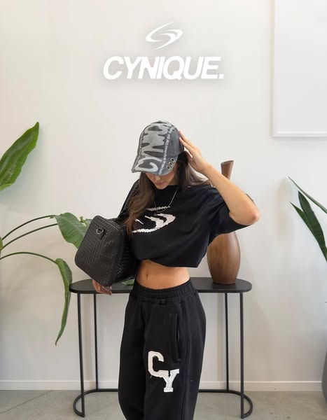 300g premium fabric, oversized fit