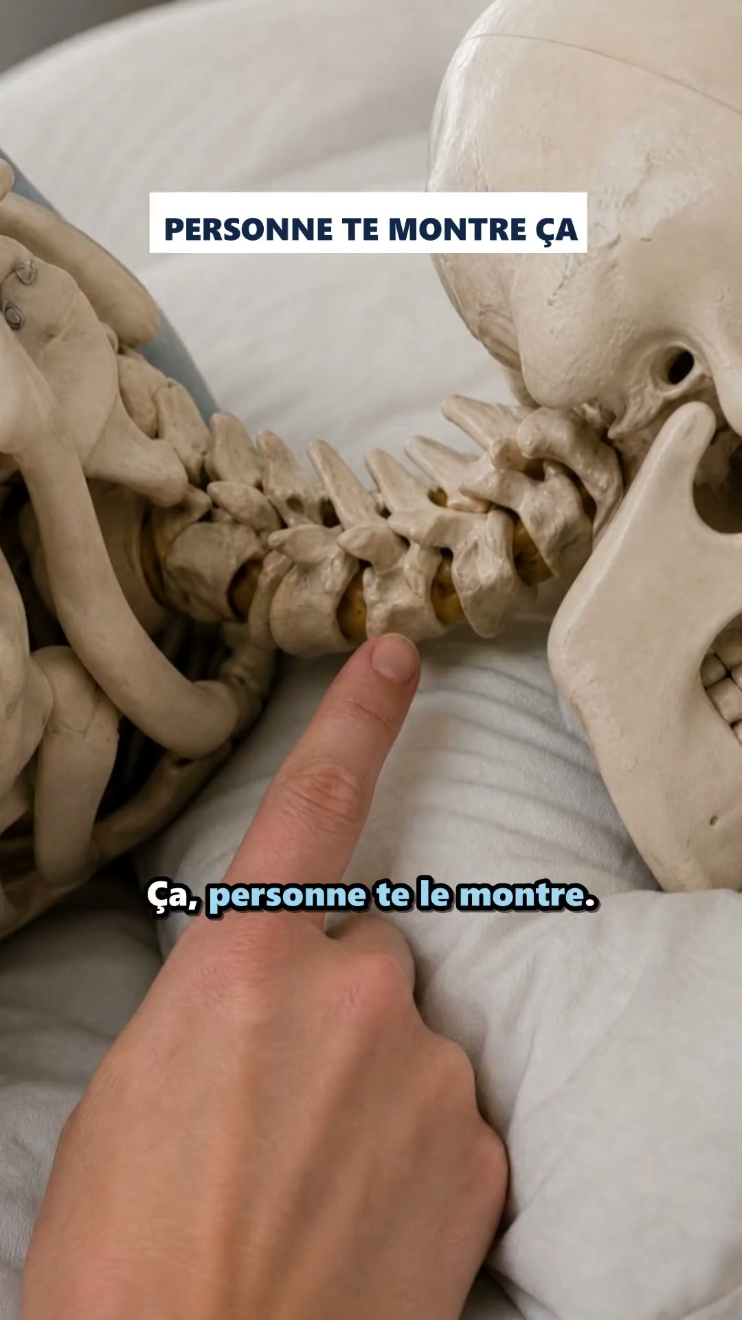 Bras sous l’oreiller ? C’est la hauteur