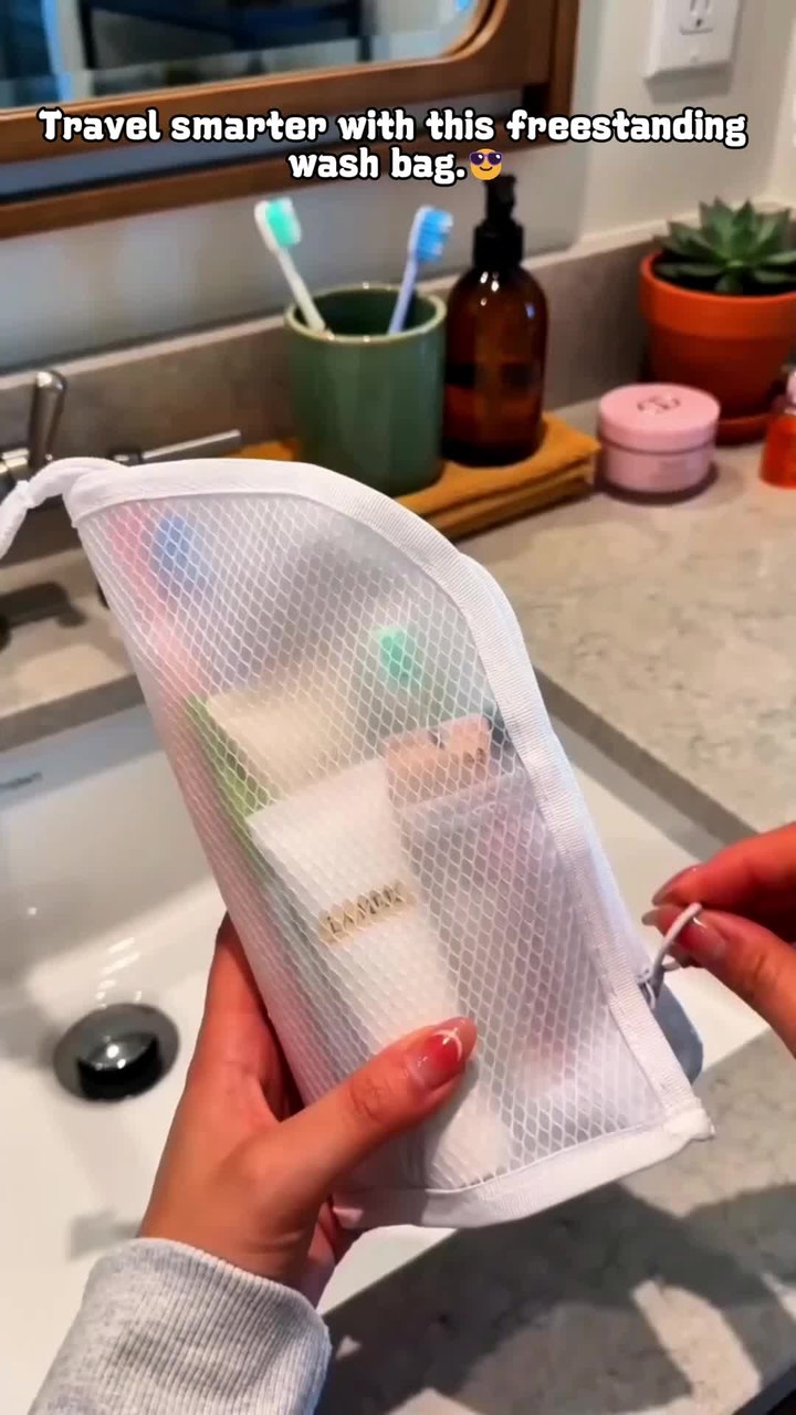 Freestanding Waterproof Travel Toiletry Bag