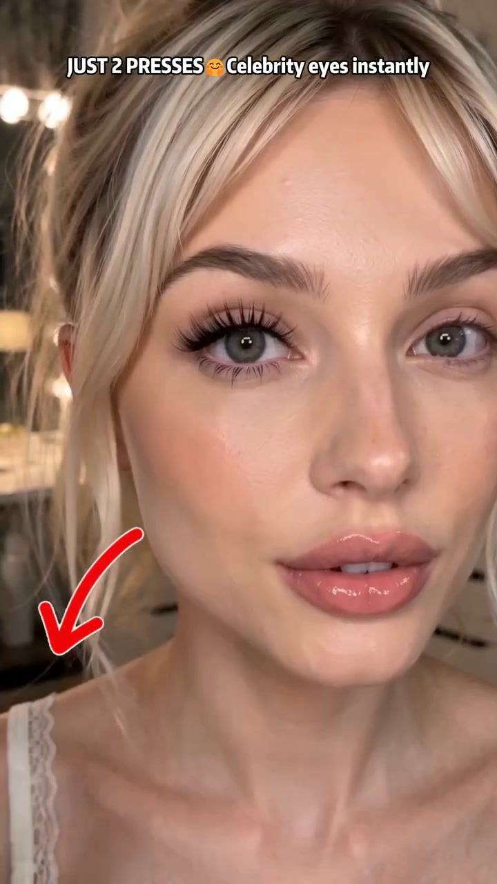 3-in-1 Eye Makeup Stamp for Effortless Lashes & Liner