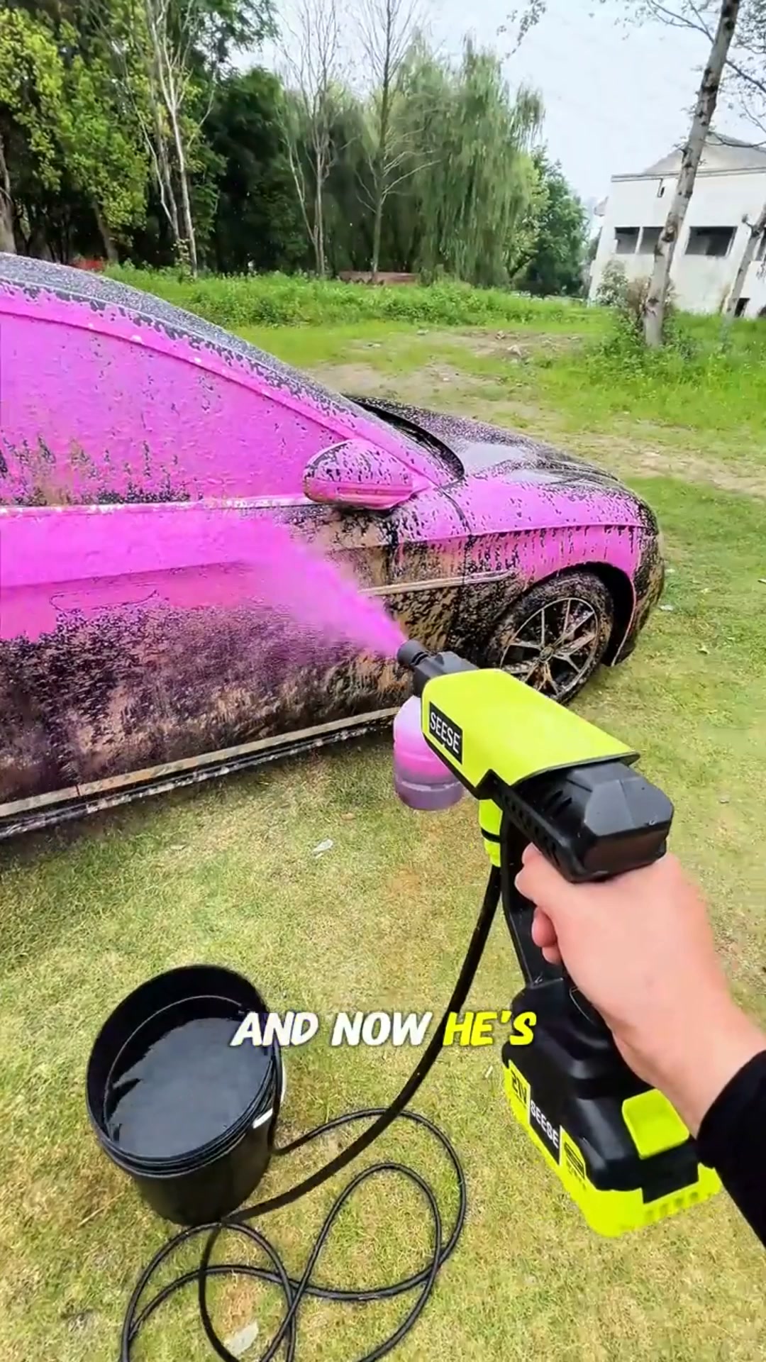A bucket, a gun – wash anywhere.