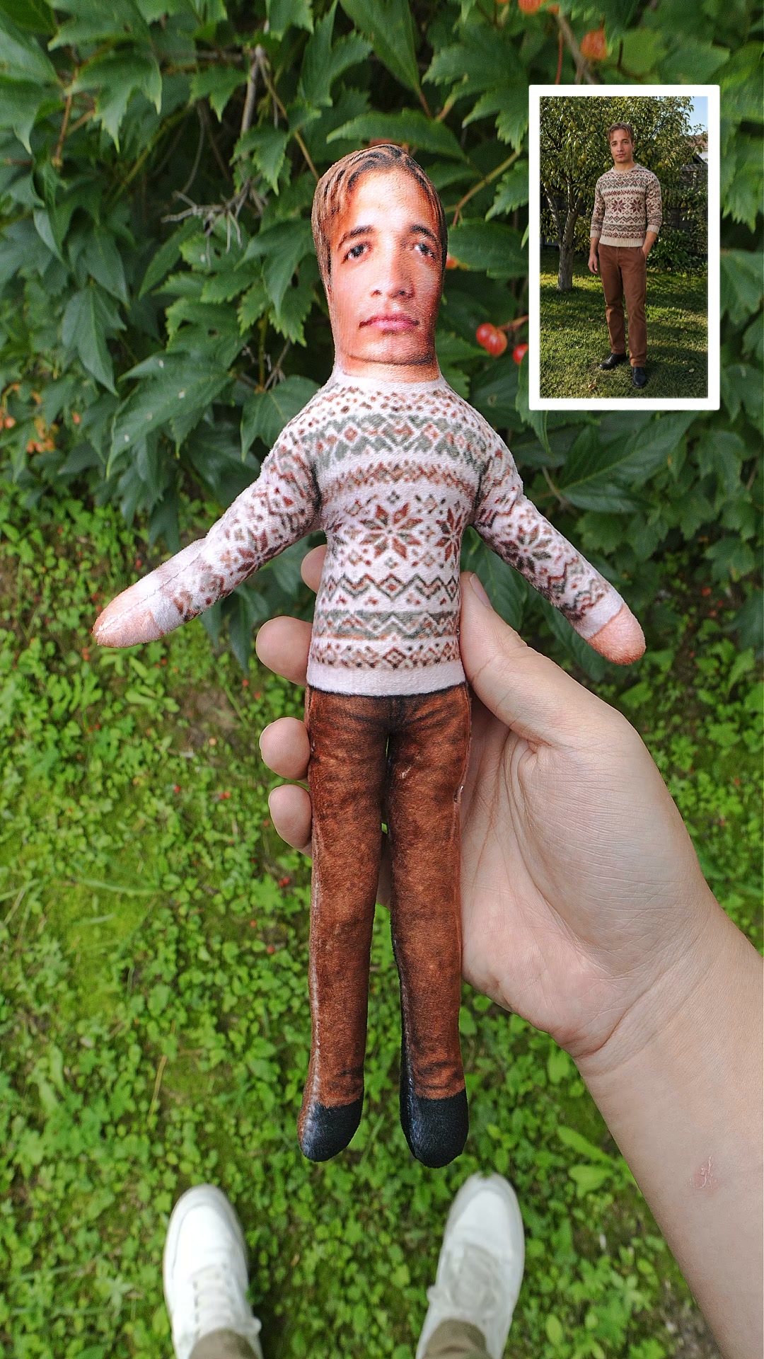 Turn Your Bestie Into a Hilarious Mini-Me Doll!