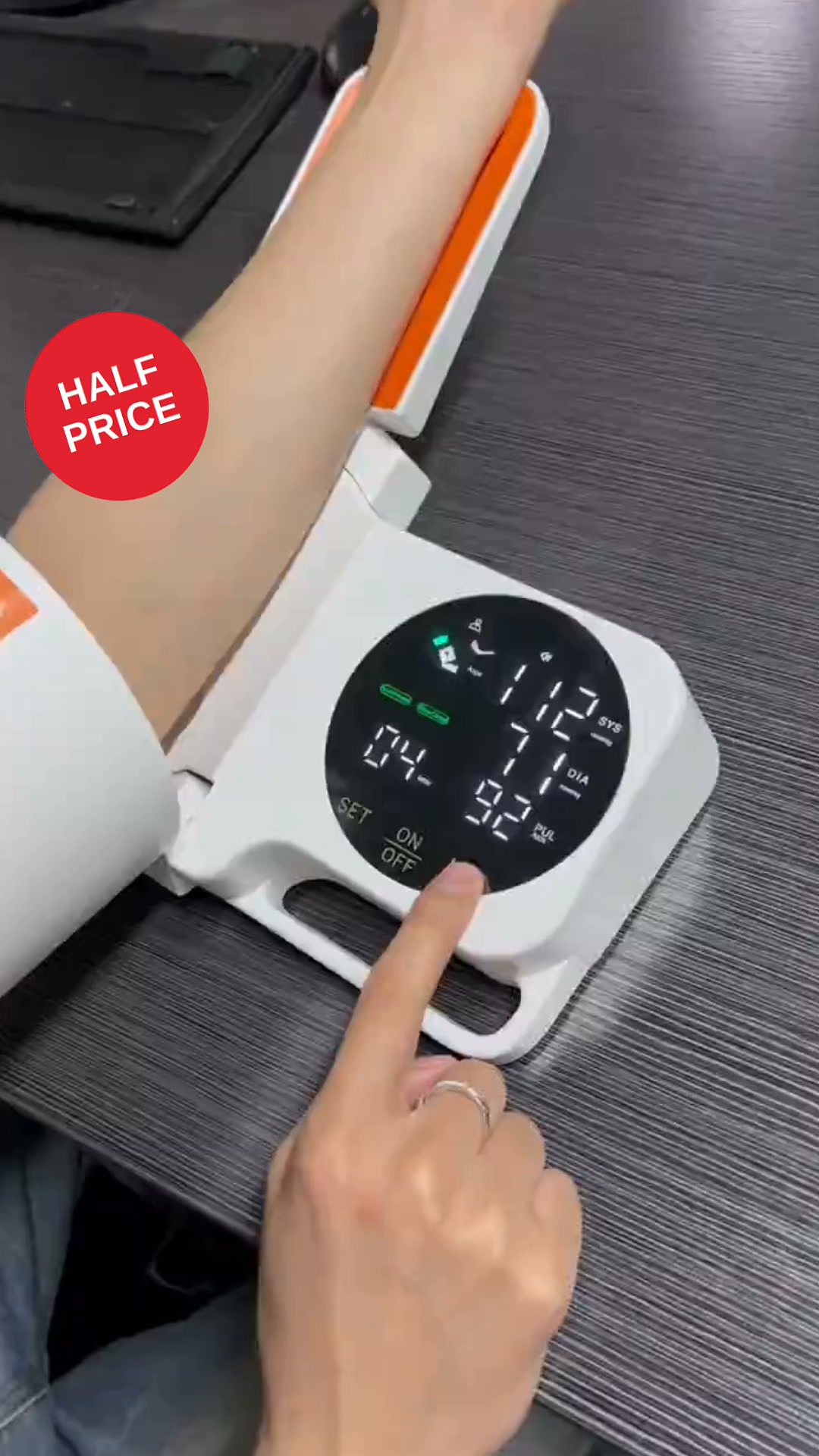 Finally, A Monitor That Works With One Hand