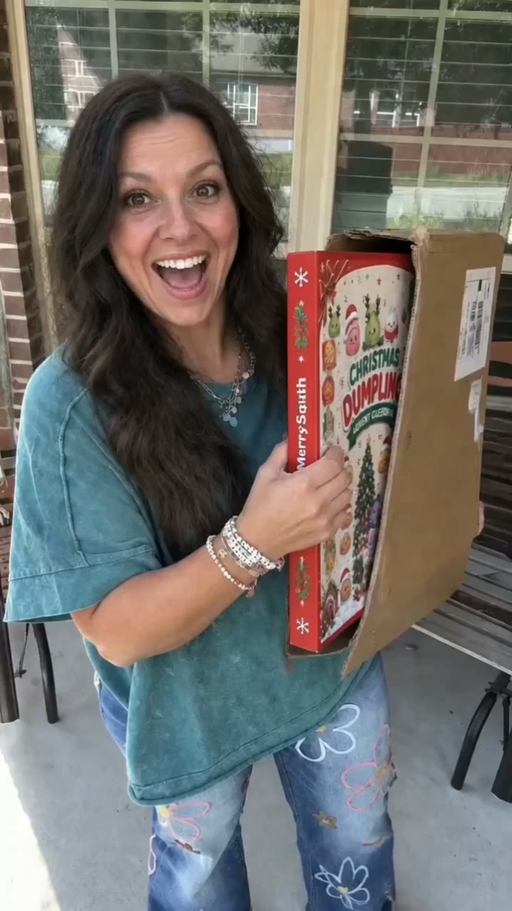 The Christmas Countdown They’ll Love