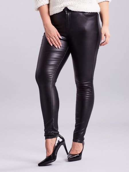Czarne woskowane spodnie skinny PLUS SIZE