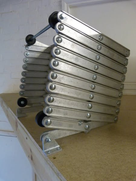 Dolle Alufix Vertical Concertina Loft Ladder