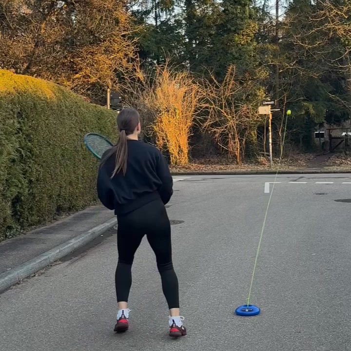 Träna tennis själv – när du vill