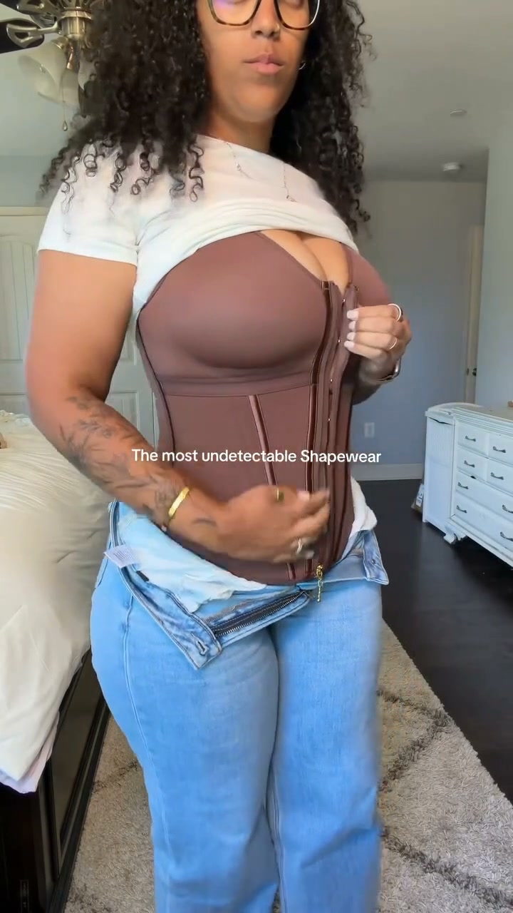 Anúncio de Curvy-faja
