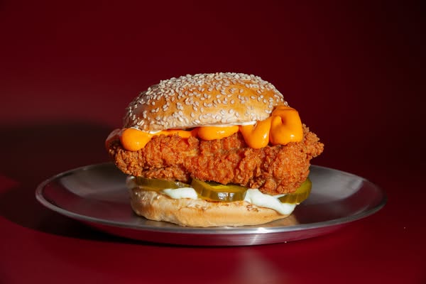 Become a Mystery Diner to receive a Deliveroo voucher