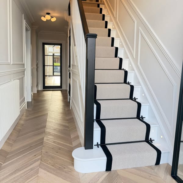 Floor Street