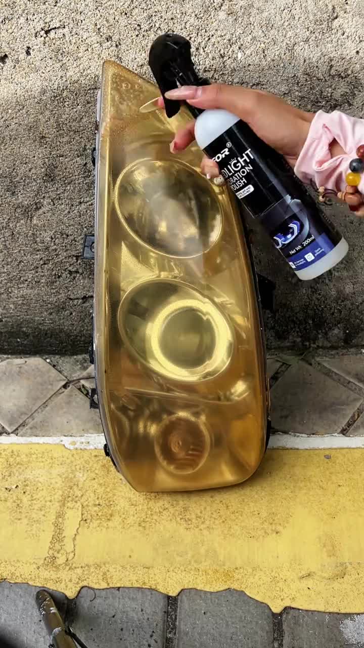 Headlight Restoration Polish