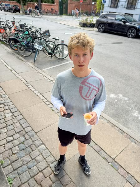 Peter bruger størrelse XL
