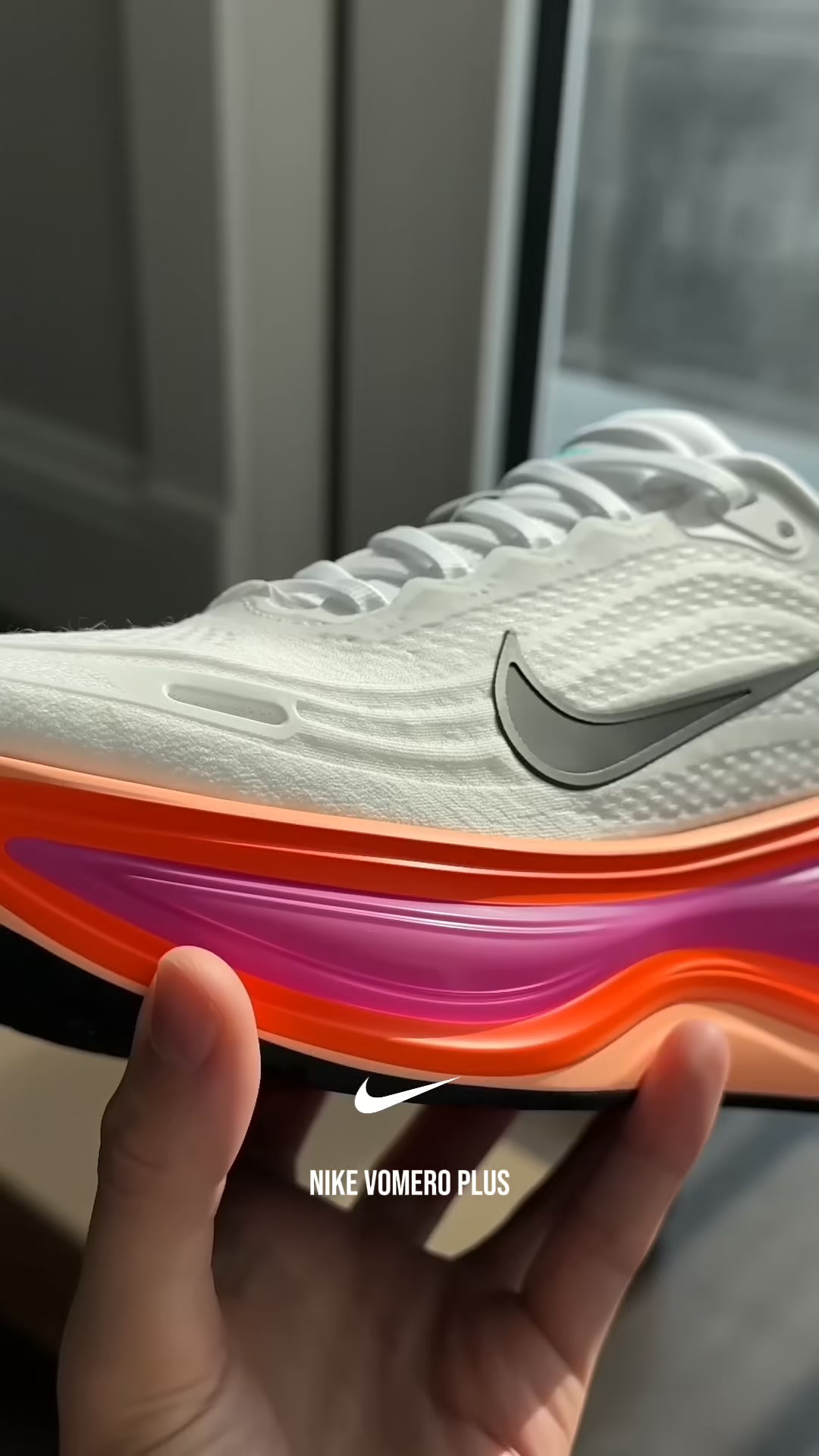 Summer 2026 Comfort Sneaker + 3 Free Socks