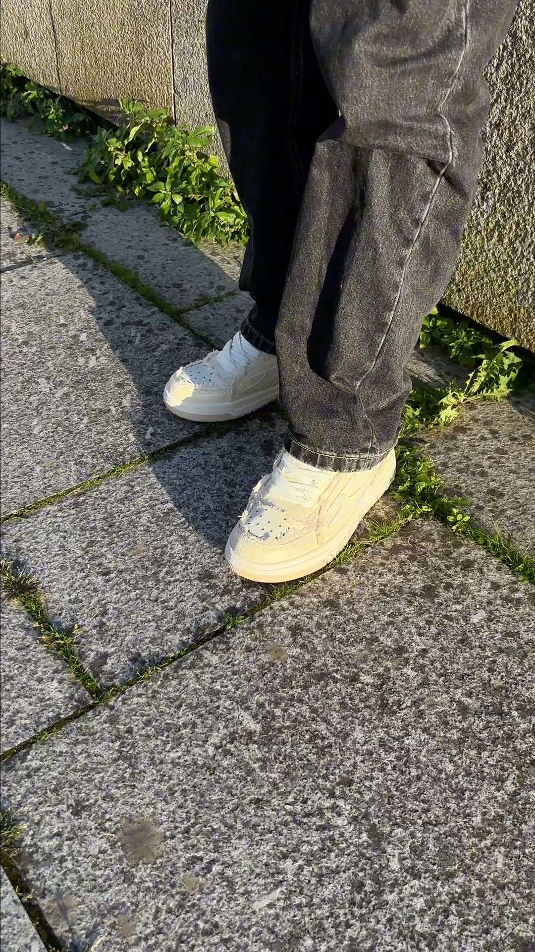 "AIRLINE" Ivory Cream