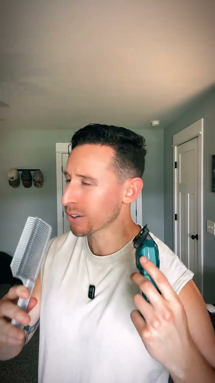 4-Piece Hair Cutting Guide Kit | Easy Self-Fade, Curved Neckline Template & Adjustable Silicone Band