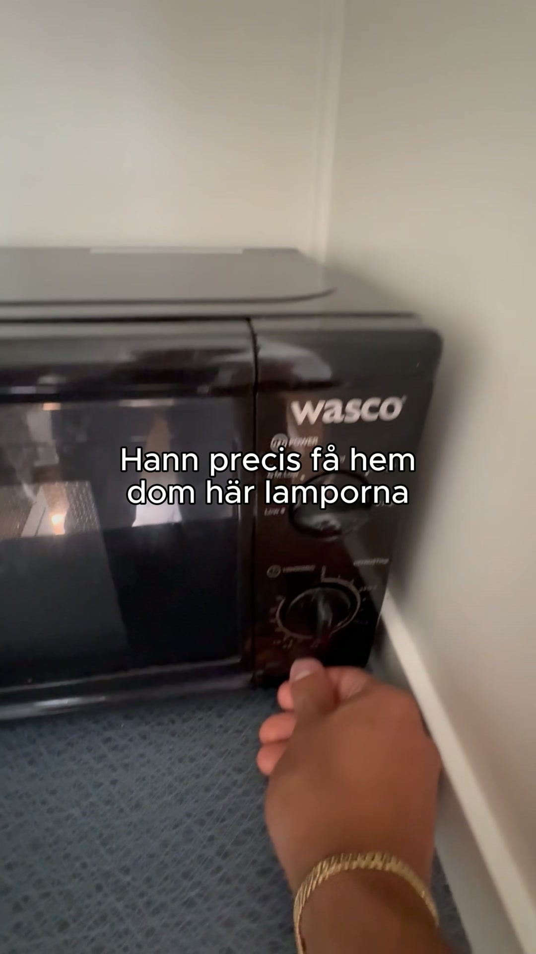 Betala efter du testat lamporna med Klarna.