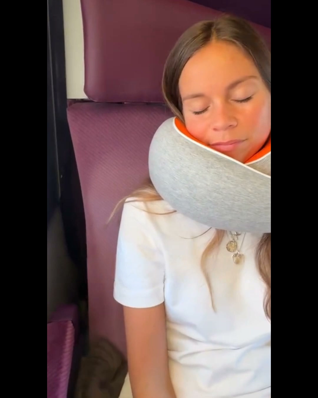 C'était pas l'avion. C'était impossible de dormir correctement.