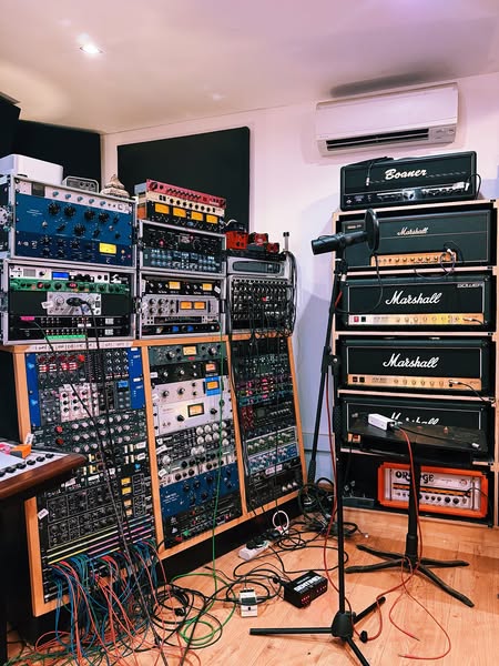 Play guitar? Try Romesh Dodangoda's tones in ToneHub
