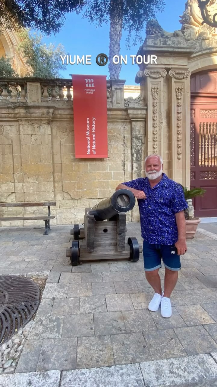 Anúncio de houseofharicot