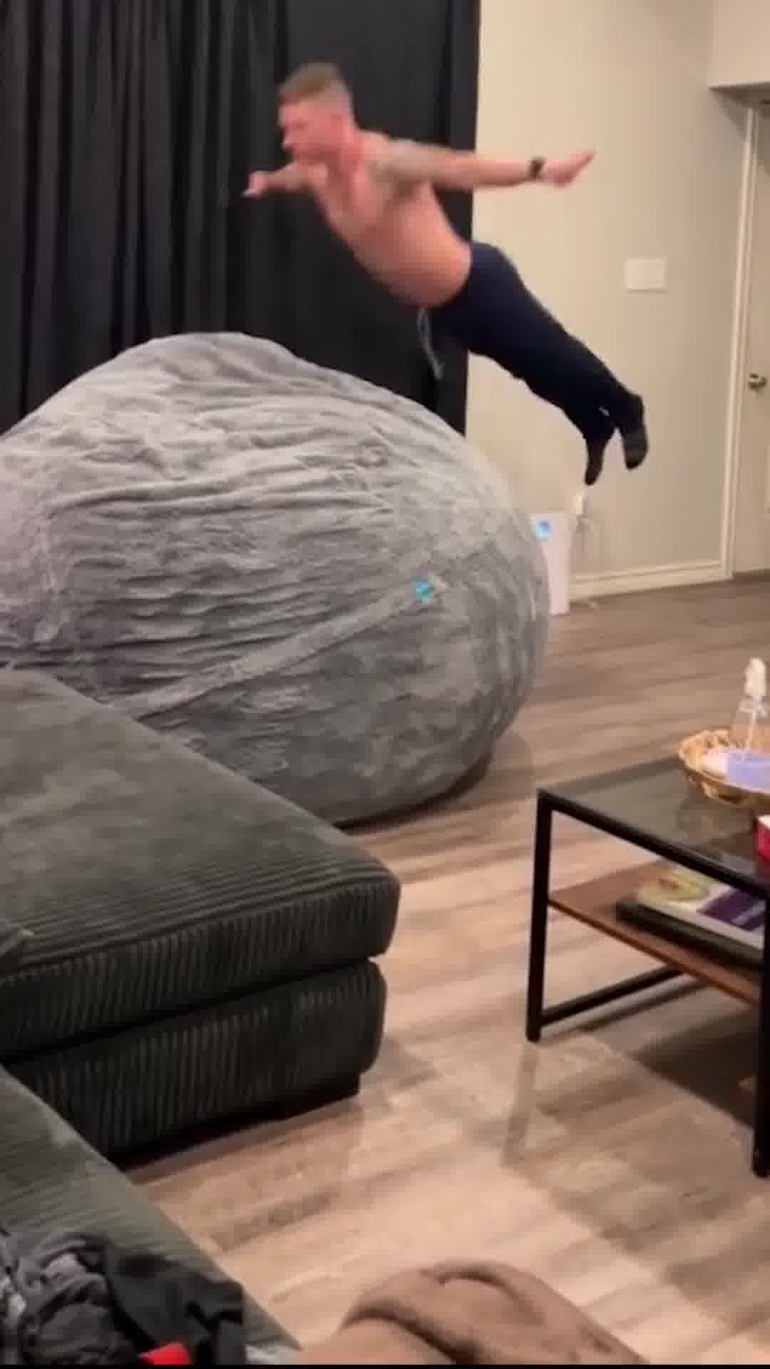 Cloud-Like Relaxation
