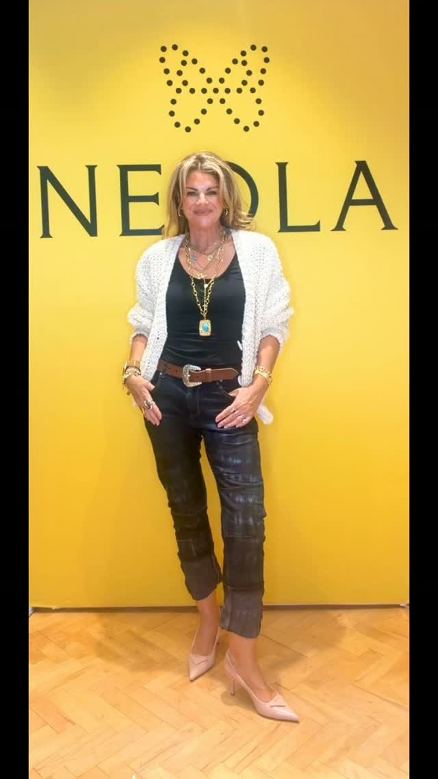 Anúncio de Neola Apparel