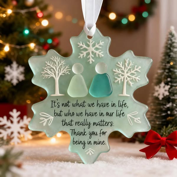 Snowflake Sea Glass Friendship Ornament - Snowflake-Shaped / BUY 1