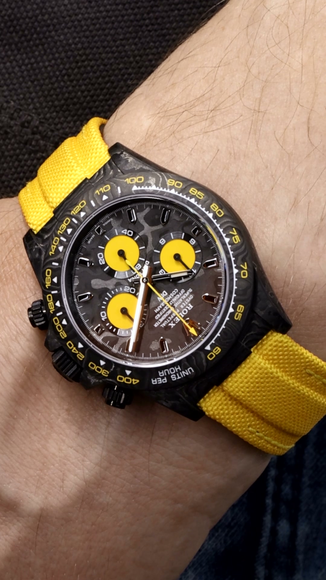 DiW Daytona Carbon Lemon Edition 40mm Oyster Black