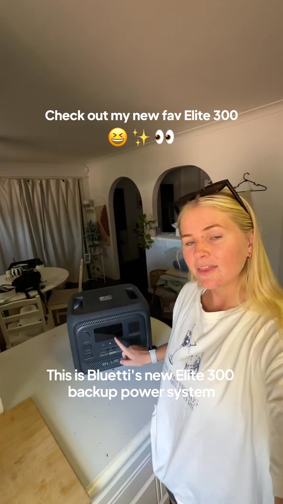 Elite 300 portable power station