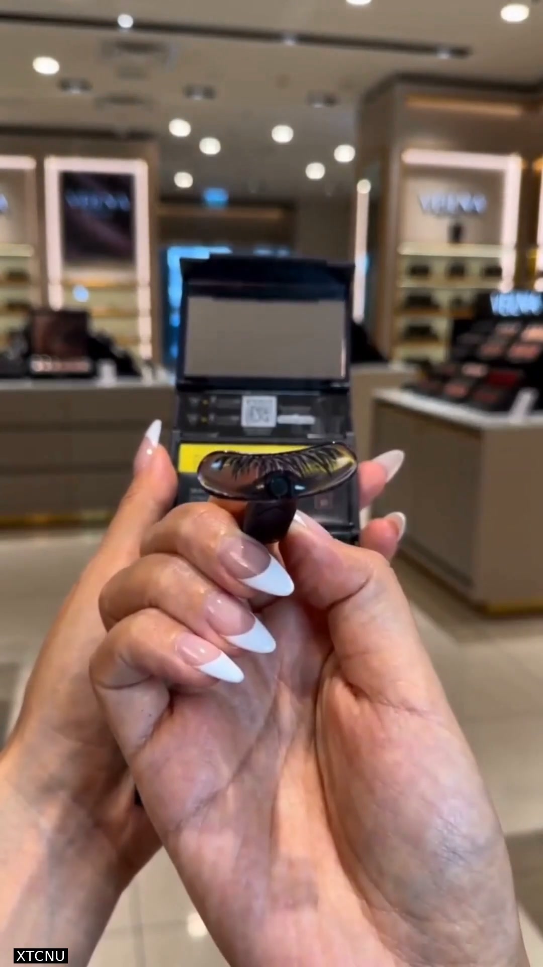 3-in-1 Eye Makeup Stamp for Effortless Lashes & Liner