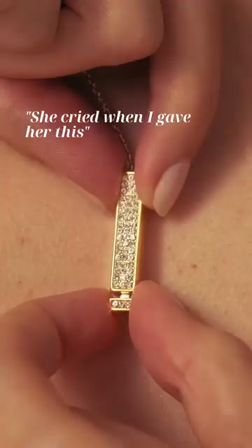 The necklace with a secret