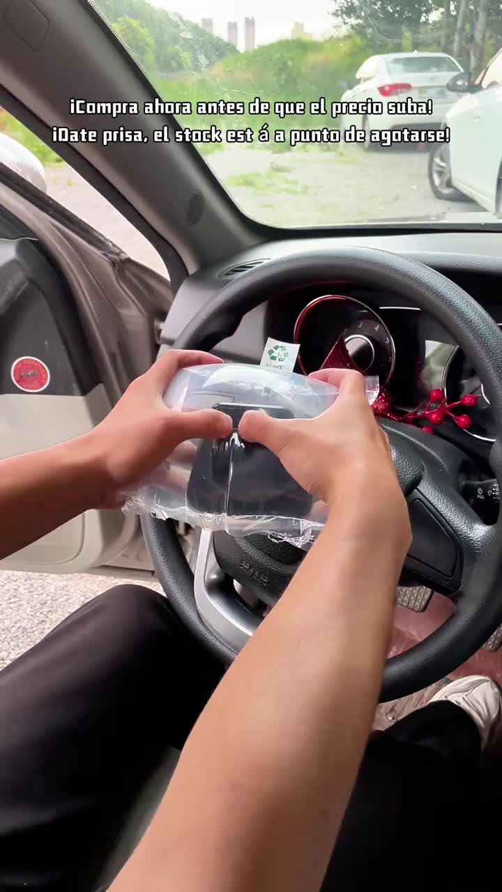 News - Car Phone Holder 360 Degree Rotation