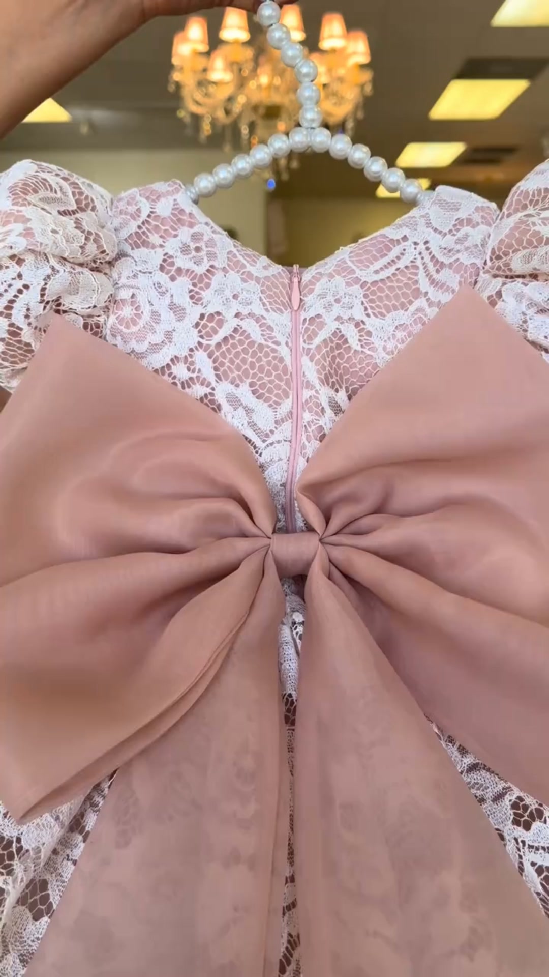 Anúncio de LovirayOfficial