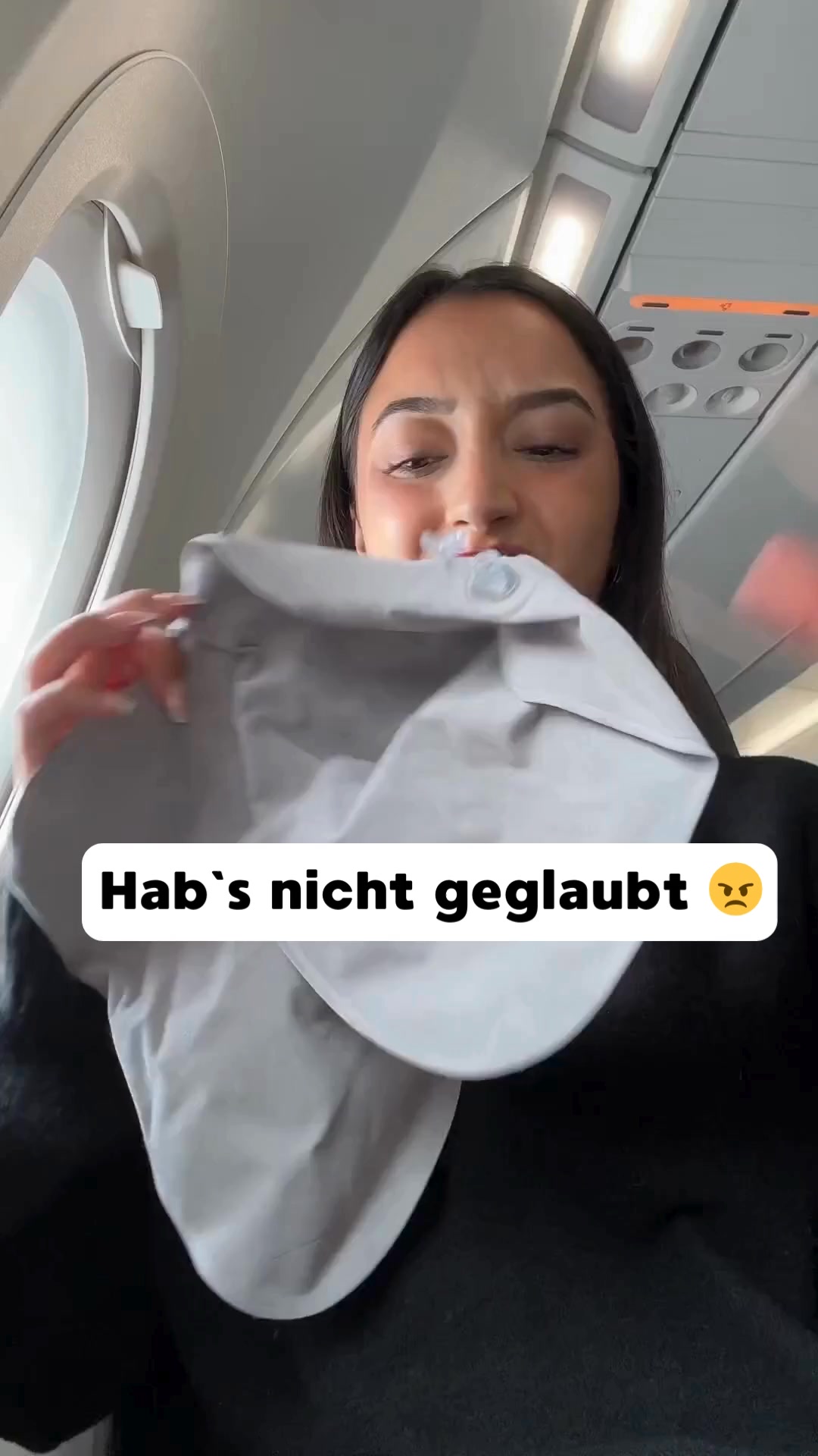 Entspannt schlafen im Flugzeug & unterwegs
