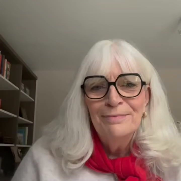 White Hot Hair | Haircare Products for White & Grey Hair
