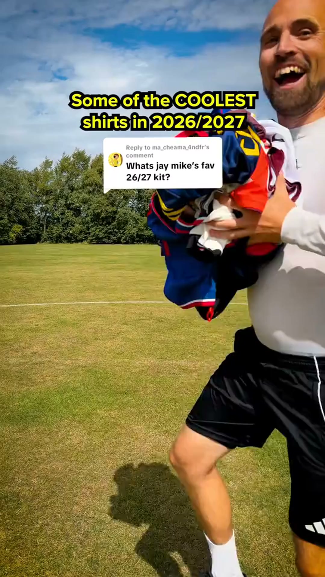 Entdecke die neuen Trikots 2026/27.