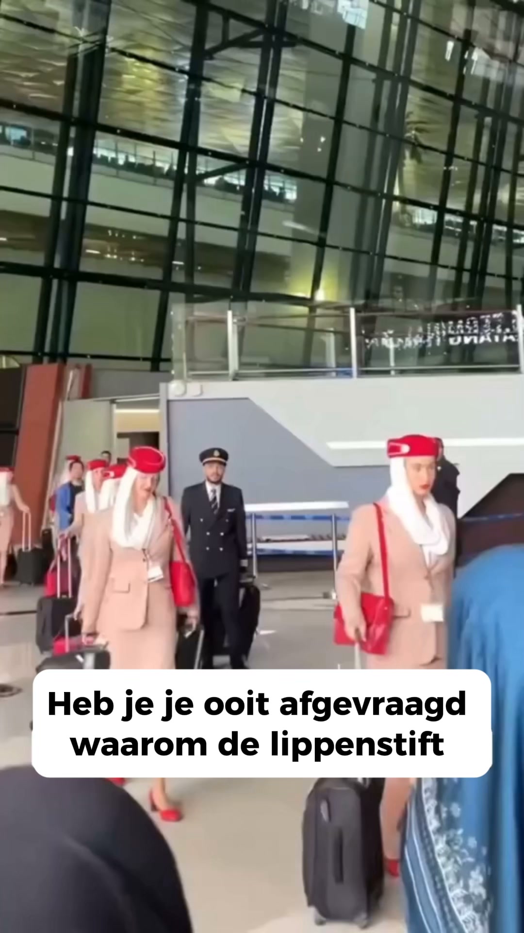 Waarom Nederlandse vrouwen na hun 50e overstappen op deze lippenstift