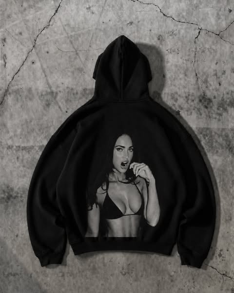 20% OFF EVERYTHING + Free Worldwide Shipping on 3+ Items