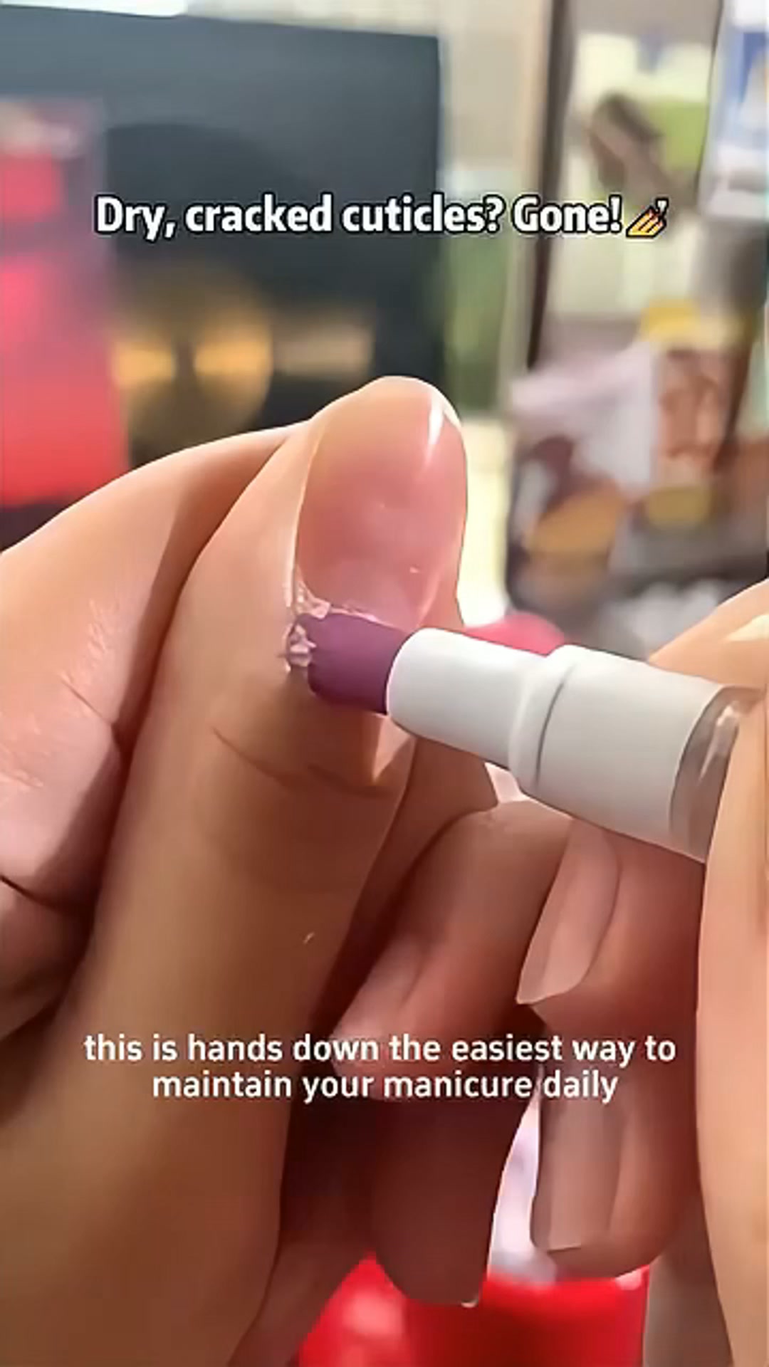 2-in-1 Cuticle Care Anywhere