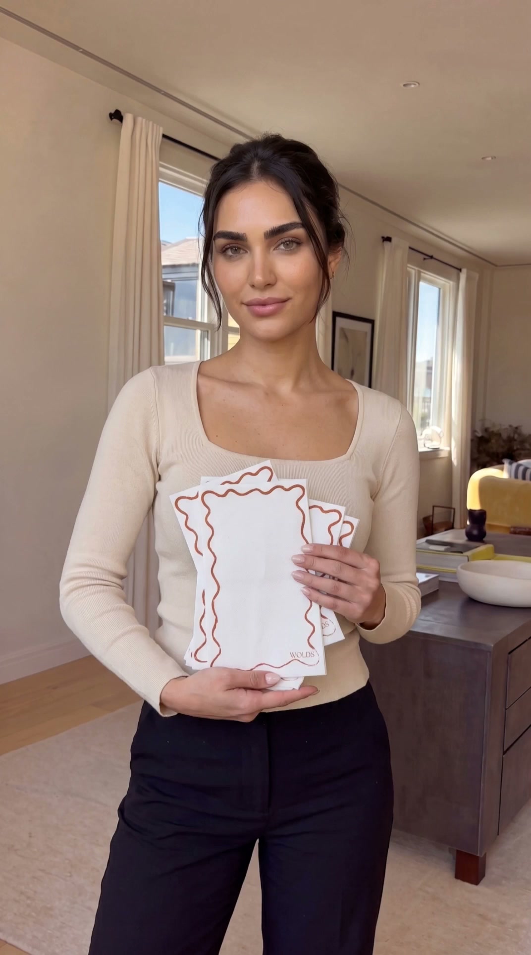 Set a Table People Remember — 10% OFF Your First Order