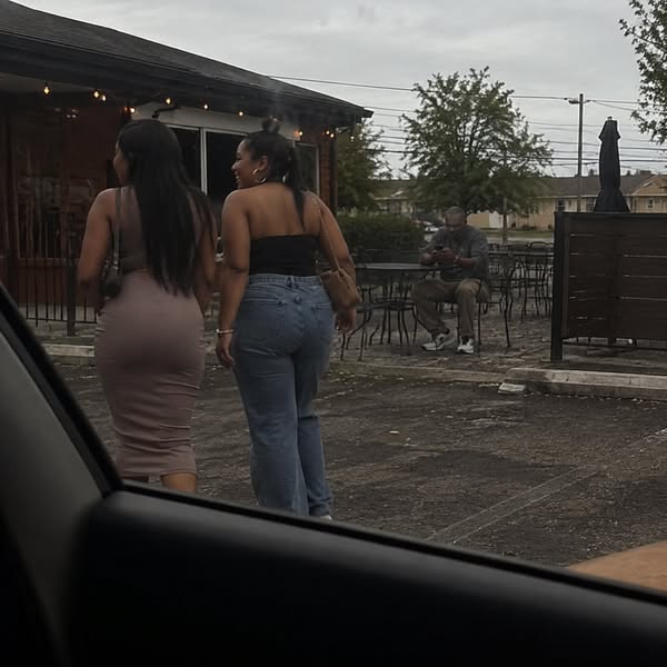 He chose my curvier friend. She eventually blocked him too.