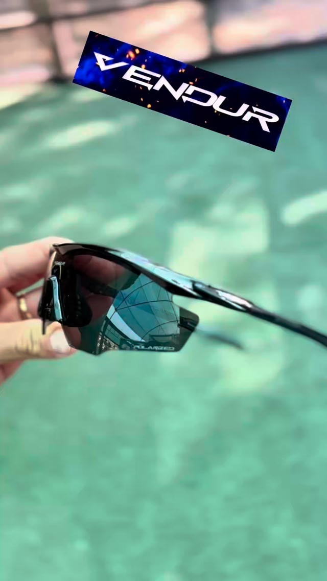 Polarized με 5 φακούς στο πακέτο