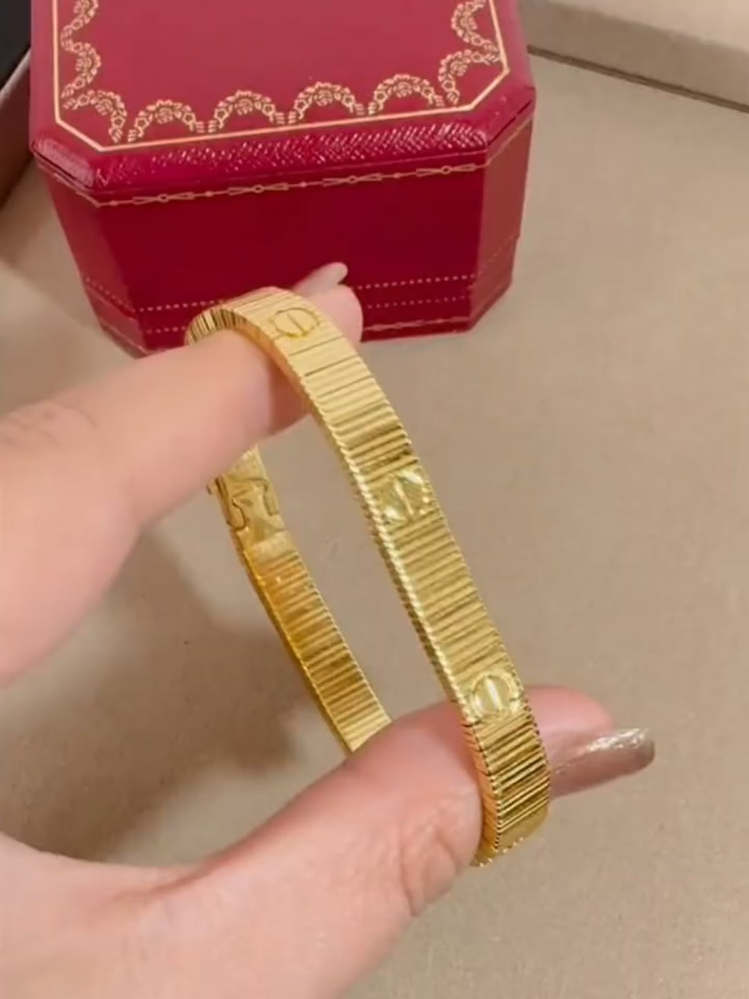 Fall in Love with Jewelry Like Never Before!
