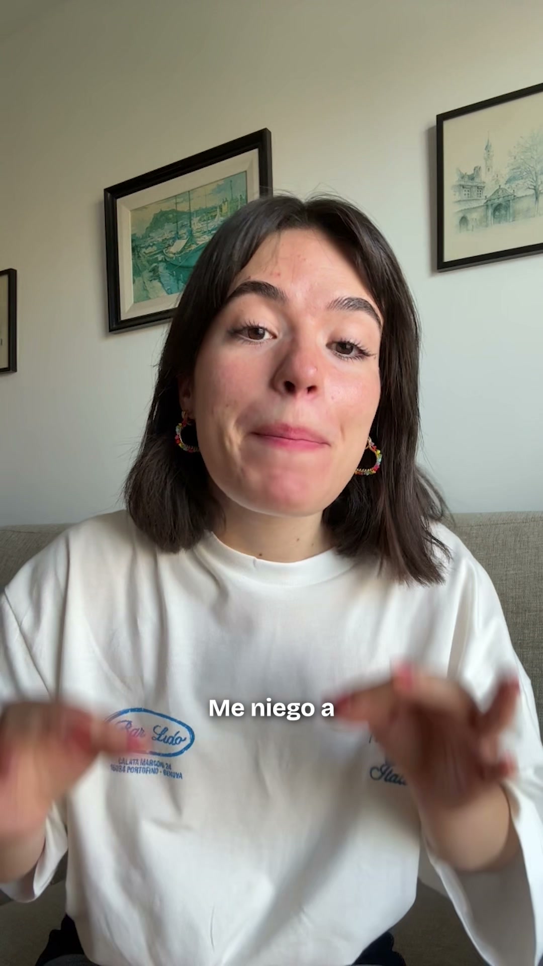 ¿Otra camiseta blanca que muere en una fiesta?