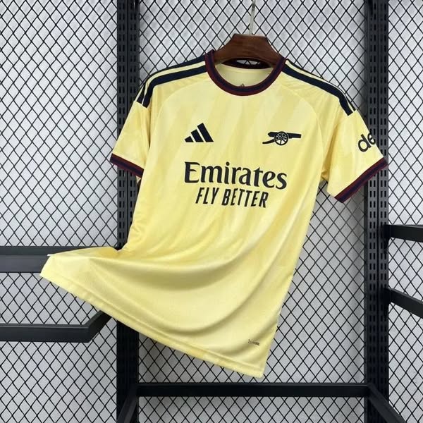 $17.90 26/27 Arsenal Third Jersey