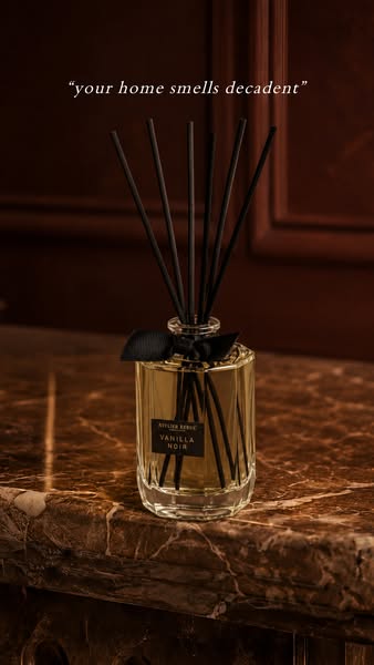 Vanilla Noir - Premium Collections