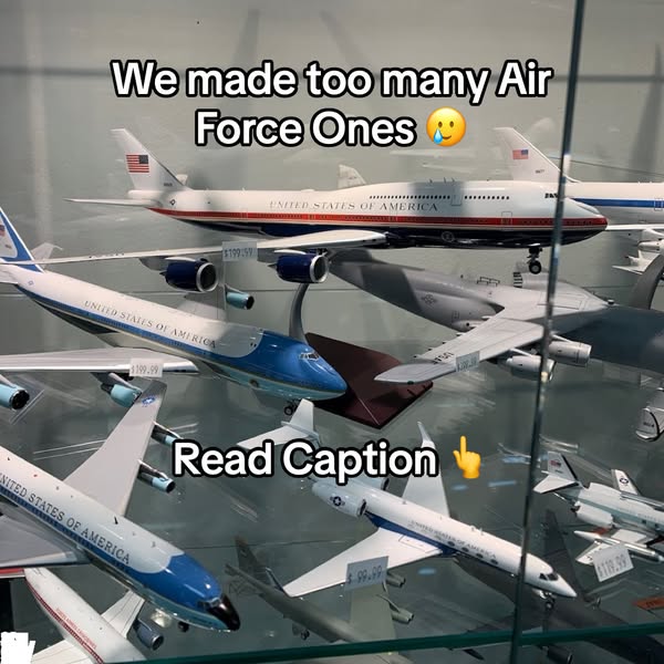 Free Air Force One VC-25B With Your Order