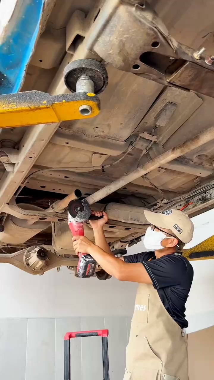 50% OFF! & FREE SHIPPING!Your exhaust pipe isn't the problem… your tool is.